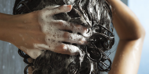 How frequently to wash hair