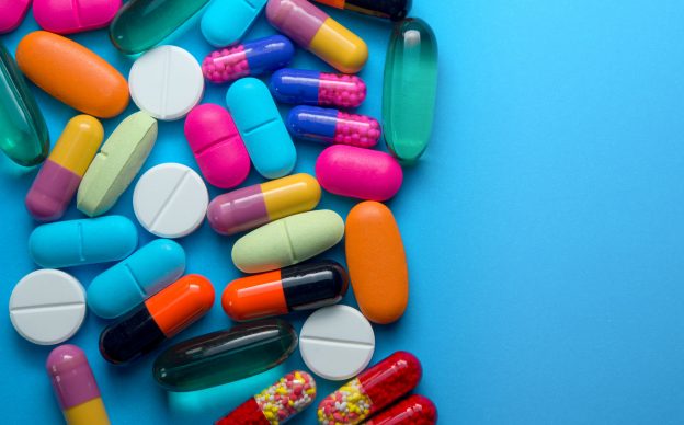 Colorful-pills-supplements-vitamins