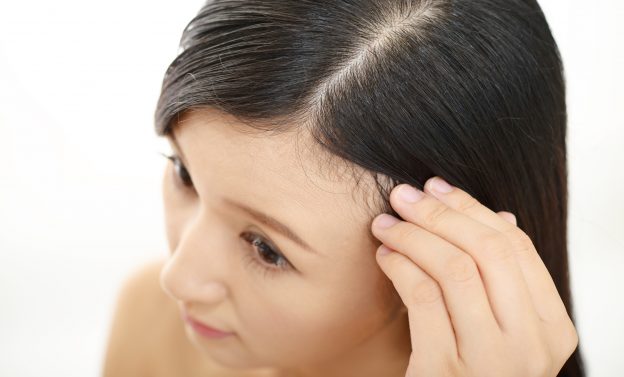 Spotting The Early Signs Of Balding Viviscal Healthy Hair Tips